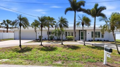 Beach Home For Sale in Englewood, Florida