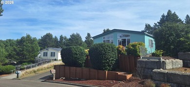 Beach Home For Sale in Florence, Oregon