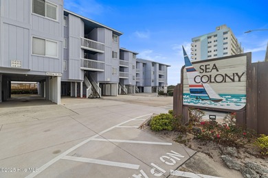 Beach Condo For Sale in Carolina Beach, North Carolina