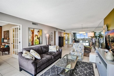 Beach Condo For Sale in Pompano Beach, Florida