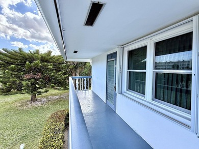 Beach Condo For Sale in Deerfield Beach, Florida