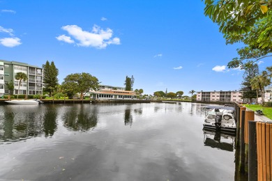 Beach Condo For Sale in Hollywood, Florida