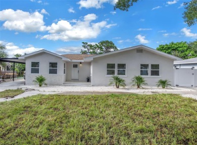 Beach Home For Sale in St. Petersburg, Florida