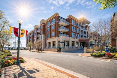Beach Condo Active Under Contract in New Bern, North Carolina