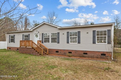 Beach Home Active Under Contract in Newport, North Carolina