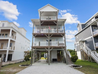 Beach Home For Sale in North Topsail Beach, North Carolina