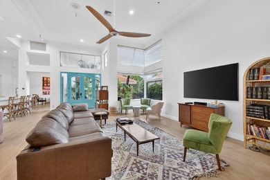 Beach Home For Sale in Boca Raton, Florida