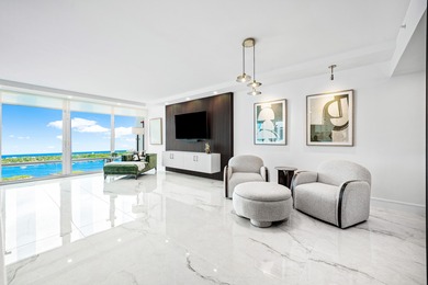 Beach Condo For Sale in West Palm Beach, Florida