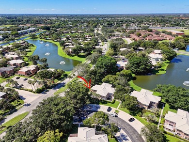 Beach Townhome/Townhouse For Sale in West Palm Beach, Florida