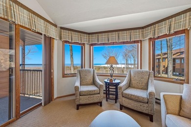 Beach Condo For Sale in Egg Harbor, Wisconsin