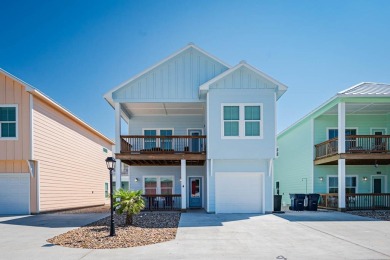 Beach Home For Sale in Rockport, Texas