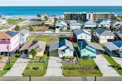 Beach Home For Sale in Rockport, Texas