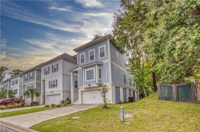 Beach Home For Sale in Hilton Head Island, South Carolina