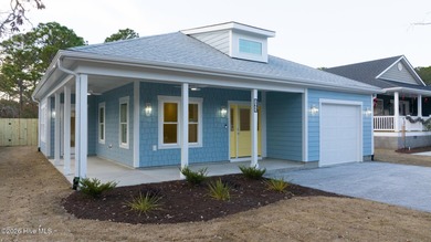 Beach Home For Sale in Oak Island, North Carolina