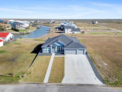 Beach Home For Sale in Rockport, Texas