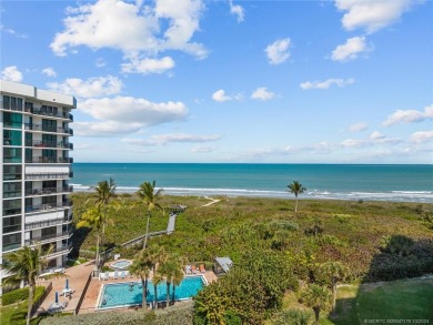 Beach Condo For Sale in Hutchinson Island, Florida