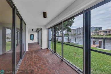 Beach Condo For Sale in Pompano Beach, Florida