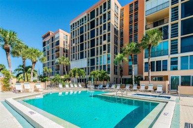 Beach Condo For Sale in South Pasadena, Florida