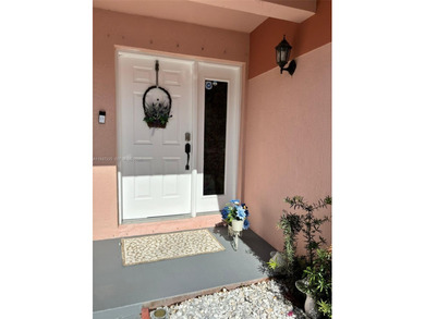 Beach Condo For Sale in Miami, Florida