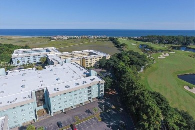 Beach Home For Sale in Hilton Head Island, South Carolina