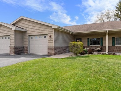 Beach Condo For Sale in Sturgeon Bay, Wisconsin