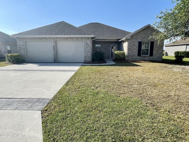 Beach Home For Sale in Hampstead, North Carolina
