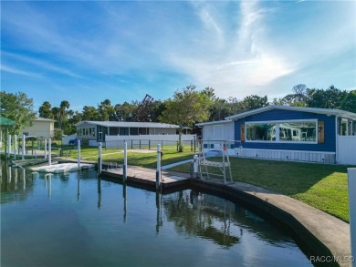 Beach Home For Sale in Crystal River, Florida