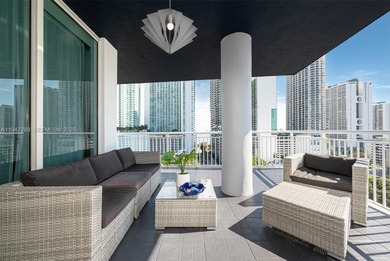 Beach Condo For Sale in Miami, Florida