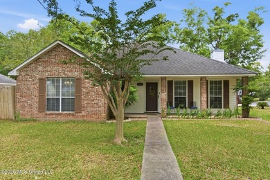 Beach Home Sale Pending in Long Beach, Mississippi