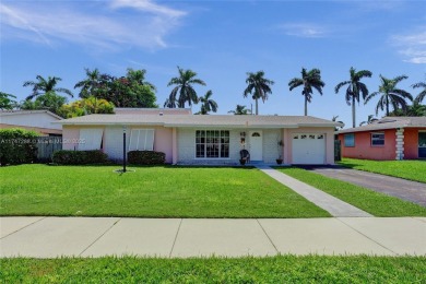 Beach Home Sale Pending in Palmetto Bay, Florida