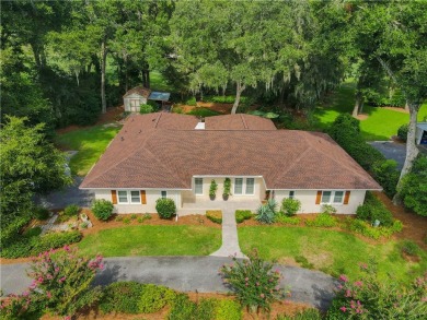 Beach Home For Sale in Saint Simons, Georgia