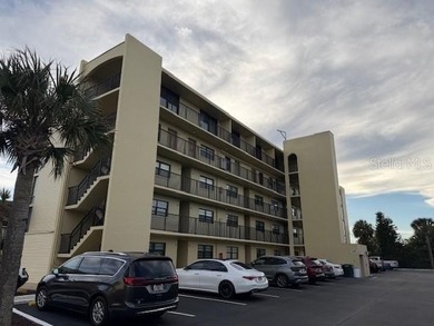 Beach Condo For Sale in Daytona Beach, Florida