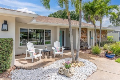 Beach Home Sale Pending in Largo, Florida