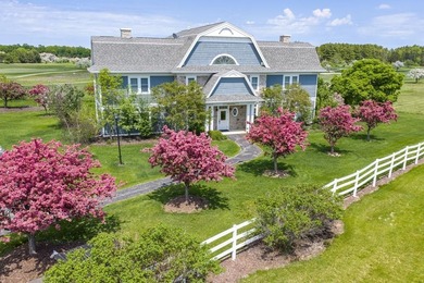 Beach Home For Sale in Egg Harbor, Wisconsin