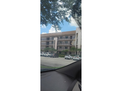 Beach Condo For Sale in Sunrise, Florida