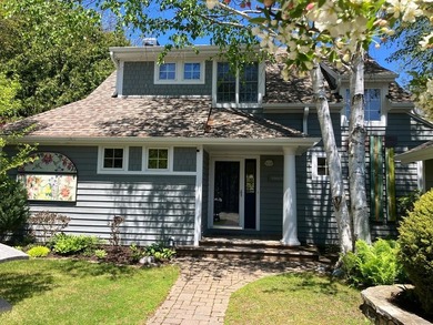 Beach Home For Sale in Ellison Bay, Wisconsin
