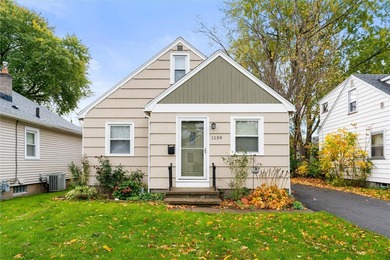 Beach Home Sale Pending in Rochester, New York