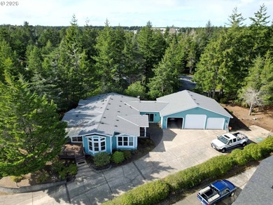 Beach Home For Sale in Florence, Oregon