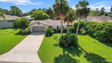Beach Home For Sale in Homosassa, Florida