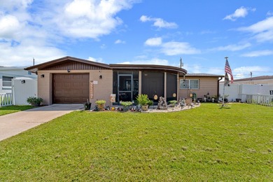 Beach Home For Sale in Holiday, Florida