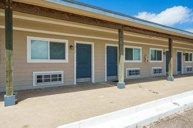 Beach Condo For Sale in Fulton, Texas