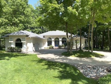 Beach Home Sale Pending in Saint Joseph, Michigan