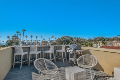 Beach Townhome/Townhouse For Sale in Dana Point, California