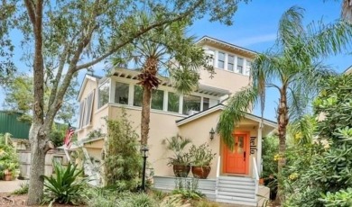 Beach Home For Sale in Saint Simons, Georgia