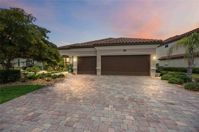 Beach Home For Sale in Venice, Florida