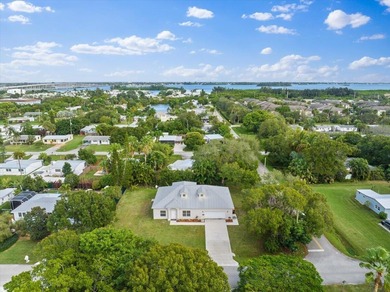 Beach Home For Sale in Vero Beach, Florida
