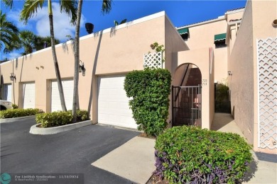 Beach Condo For Sale in Boca Raton, Florida