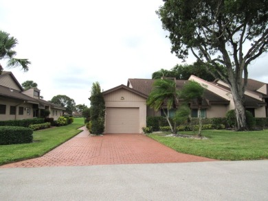 Beach Home For Sale in Lake Worth, Florida