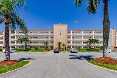 Beach Condo For Sale in Boca Raton, Florida