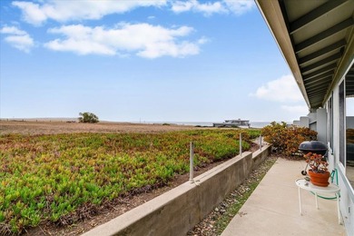 Beach Condo For Sale in San Simeon, California